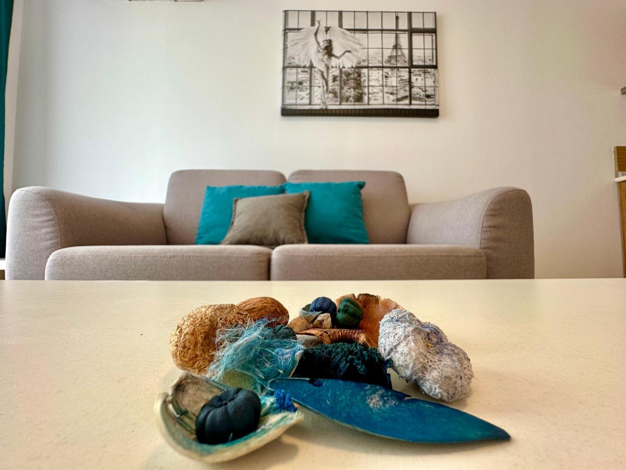 Menada Rainbow Apartments Pantai Sunny Bilik gambar